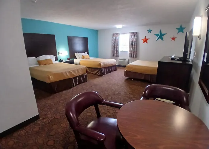 Howard Johnson By Wyndham Branson Theatre District