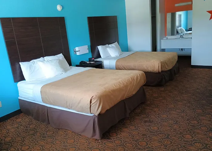 Howard Johnson By Wyndham Branson Theatre District