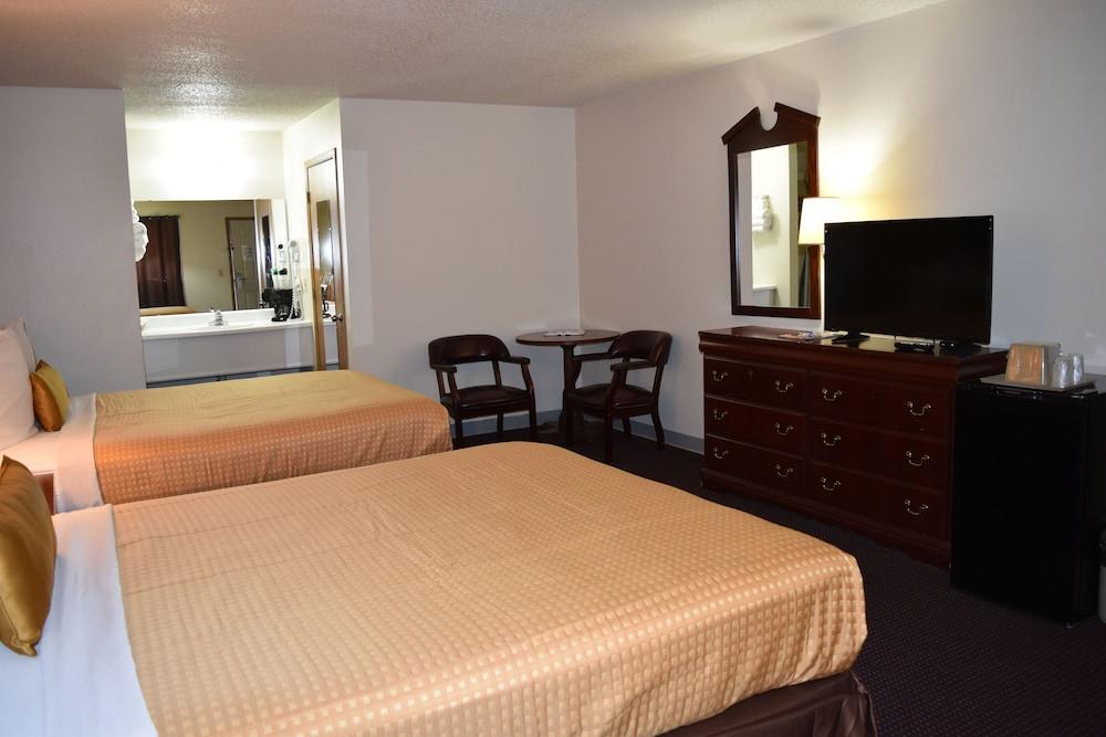 Howard Johnson By Wyndham Theatre District Branson
